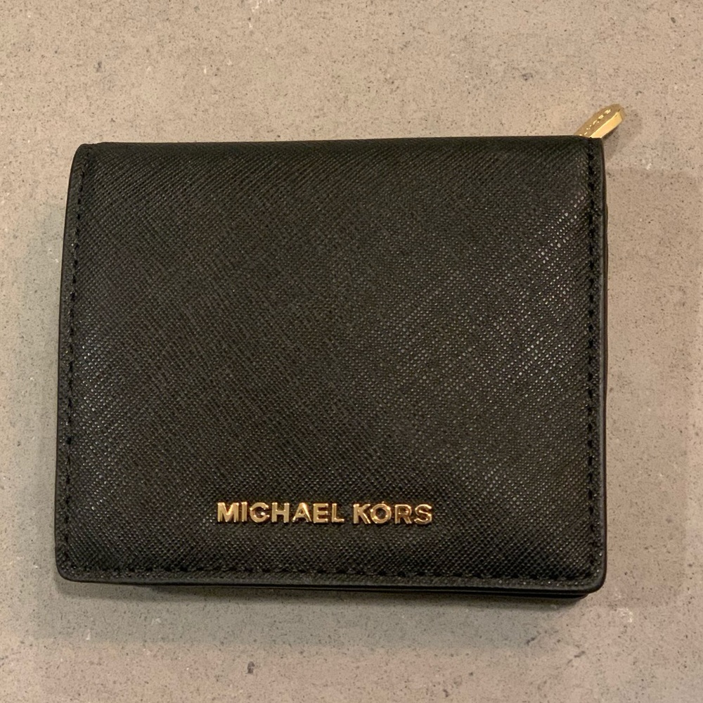 Michael Kors Wallet - black, new without tags